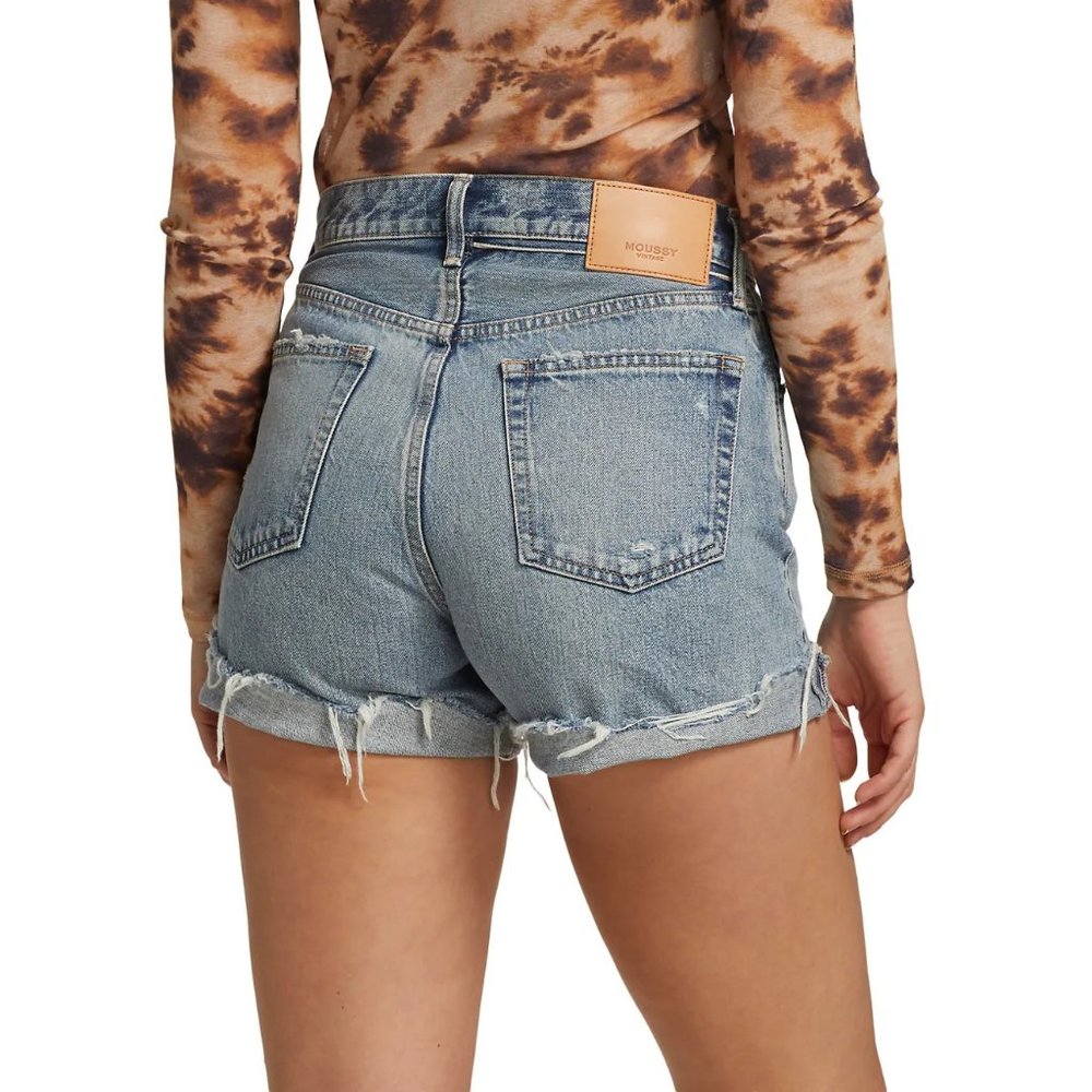 NEW Moussy Vintage Women's Size 28 (4-6) Upland Distressed Denim Shorts, NWT - Picture 4 of 7